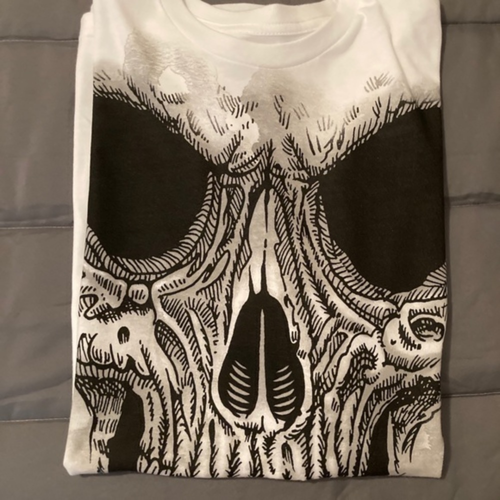 Skull T-shirt Men’s 2X (50-52). White NEW Halloween - Picture 5 of 10